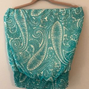 Lily White Green sleeveless top.